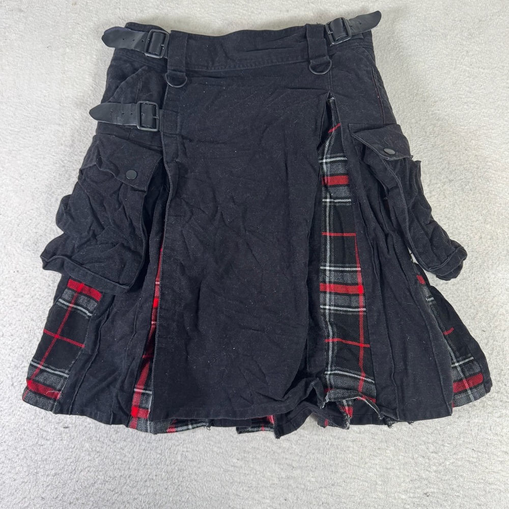 Utility Kilt Mens 32 Black Red Tartan Plaid Good Punk Gothic Cargo Cosplay